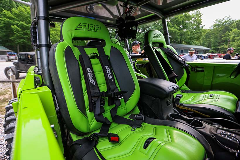 What Are The Best Harnesses For Jeeps? | PRP Seats